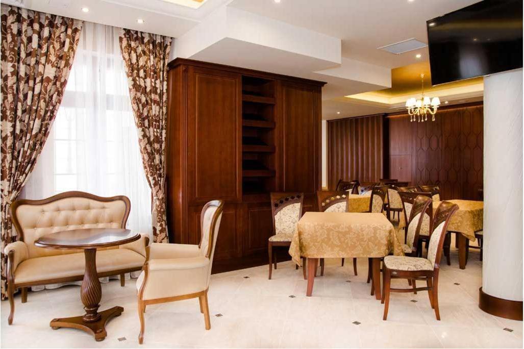 Uzdowo Palac Mysleta מראה חיצוני תמונה